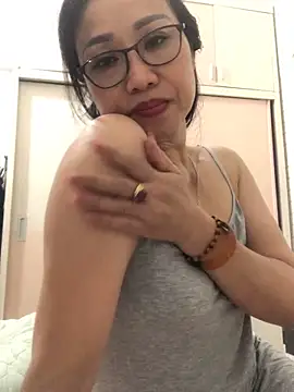 Snapshot of Vitamin_sexy chatting on September 2025 12:52:02 PM Vitamin sexy online show from September 2025 12:52:02 PM