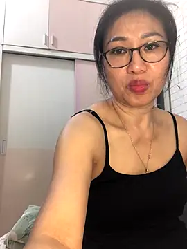 Snapshot of Vitamin_sexy chatting on September 2025 09:14:02 AM Vitamin sexy online show from September 2025 09:14:02 AM