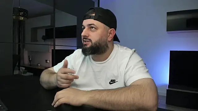 DravenPeak online show from April 2026 08:23:01 PM