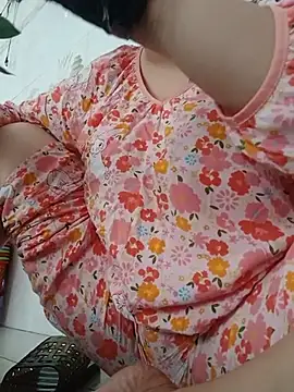 Snapshot of _Babyrose_ chatting on June 2026 03:50:02 AM Babyrose online show from June 2026 03:50:02 AM
