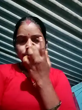 Snapshot of Mohini-xx chatting on October 2025 11:38:02 PM Mohini-xx online show from October 2025 11:38:02 PM