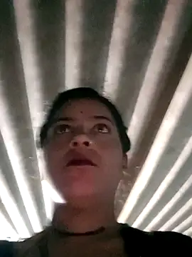 Snapshot of Mohini-xx chatting on October 2025 11:26:02 PM Mohini-xx online show from October 2025 11:26:02 PM