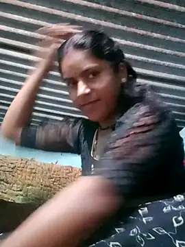 Snapshot of Mohini-xx chatting on November 2025 12:43:01 AM Mohini-xx online show from November 2025 12:43:01 AM