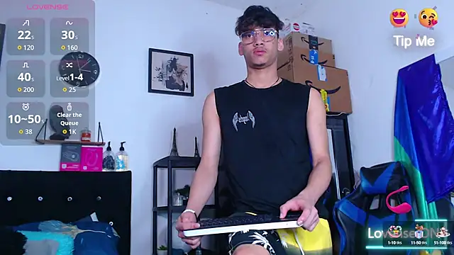 Gael Jones online show from October 2025 02:51:02 AM