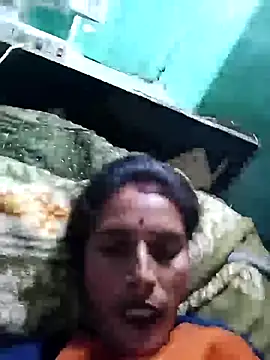 Snapshot of Arti13A chatting on May 2026 04:31:01 AM Arti13A online show from May 2026 04:31:01 AM