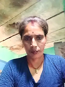 Snapshot of Arti13A chatting on June 2026 06:52:02 AM Arti13A online show from June 2026 06:52:02 AM