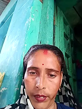 Snapshot of Arti13A chatting on June 2026 12:32:01 AM Arti13A online show from June 2026 12:32:01 AM