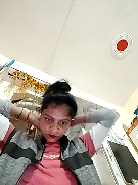 Snapshot of Sonam_dhakad chatting on February 2026 06:11:01 PM Sonam dhakad online show from February 2026 06:11:01 PM