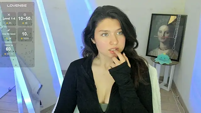 Sandra Curly online show from April 2026 12:43:01 PM