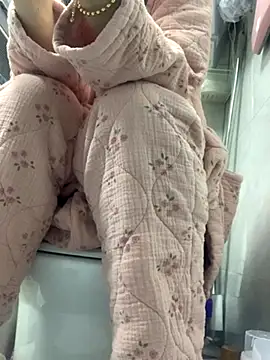 Snapshot of cgooh-611 chatting on November 2025 02:32:01 AM cgooh-611 online show from November 2025 02:32:01 AM