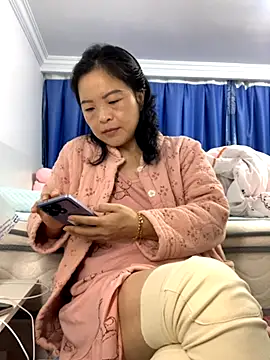 Snapshot of cgooh-611 chatting on November 2025 03:40:02 AM cgooh-611 online show from November 2025 03:40:02 AM