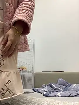 Snapshot of cgooh-611 chatting on November 2025 04:56:02 AM cgooh-611 online show from November 2025 04:56:02 AM