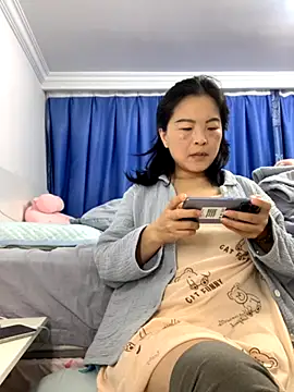 Snapshot of cgooh-611 chatting on November 2025 05:18:01 AM cgooh-611 online show from November 2025 05:18:01 AM