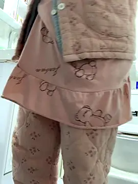 Snapshot of cgooh-611 chatting on November 2025 01:39:01 AM cgooh-611 online show from November 2025 01:39:01 AM