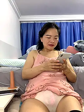 Snapshot of cgooh-611 chatting on December 2025 01:16:02 PM cgooh-611 online show from December 2025 01:16:02 PM