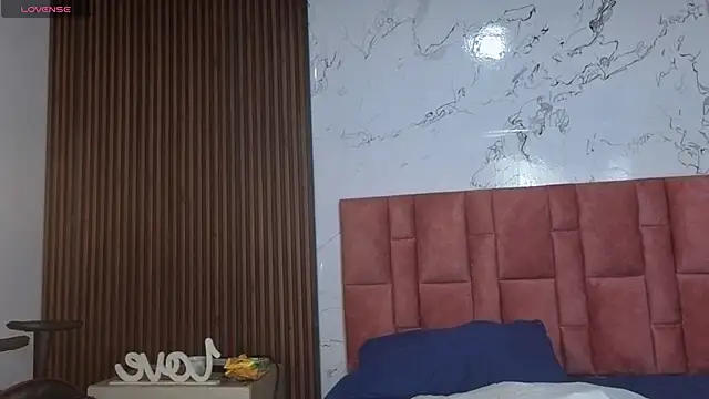 anna beneet online show from November 2025 02:50:01 PM