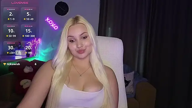 Snapshot of adrelaxina chatting on June 2026 08:50:01 AM adrelaxina online show from June 2026 08:50:01 AM