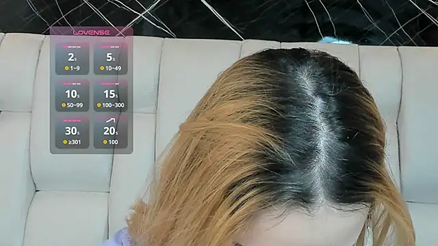 kristal joi dl online show from November 2025 01:26:02 PM