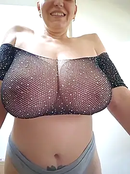 KamillaSpencer online show from July 2026 03:18:01 PM