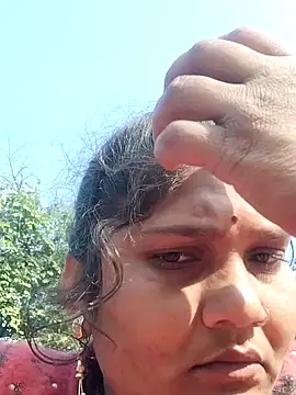 Snapshot of Rakhi_j chatting on February 2026 03:33:02 AM Rakhi j online show from February 2026 03:33:02 AM