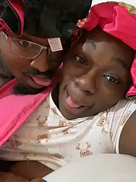 Snapshot of ReShawn24TM chatting on November 2025 05:07:01 AM ReShawn24TM online show from November 2025 05:07:01 AM