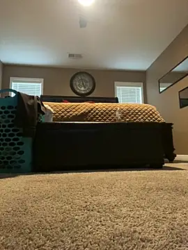 Snapshot of ReShawn24TM chatting on November 2025 08:57:01 PM ReShawn24TM online show from November 2025 08:57:01 PM