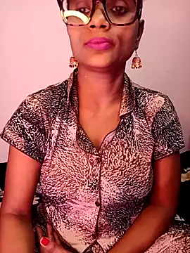 Snapshot of Mohini_Josh069 chatting on October 2025 12:55:02 PM Mohini Josh069 online show from October 2025 12:55:02 PM