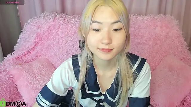 Aisi 18 online show from September 2025 07:53:01 AM