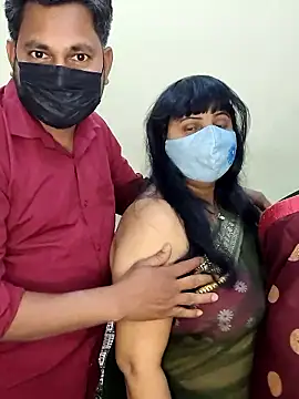 Hot modal online show from April 2026 05:01:02 PM