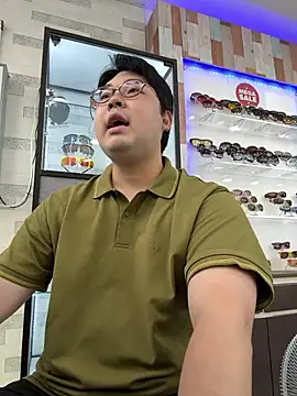 gayfucuxuc online show from September 2025 01:42:01 AM