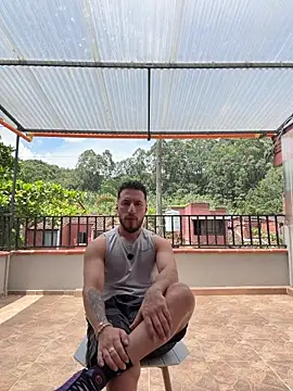 Thiago Hill online show from March 2026 06:07:01 PM