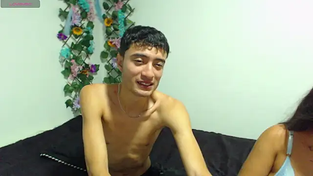 camiYwY online show from December 2025 06:53:02 AM