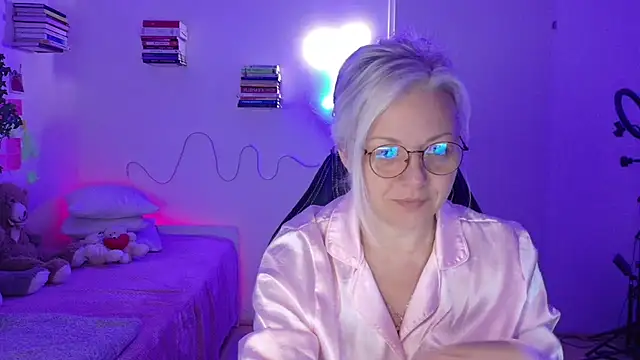 Linsy Kim online show from March 2026 03:12:01 AM