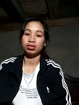 Snapshot of misa_00 chatting on November 2025 04:35:01 PM misa 00 online show from November 2025 04:35:01 PM