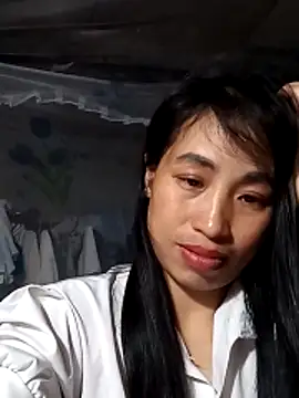 Snapshot of misa_00 chatting on May 2026 04:35:02 PM misa 00 online show from May 2026 04:35:02 PM