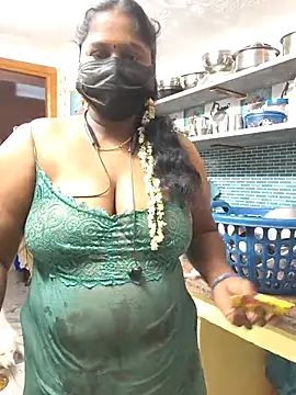 Snapshot of bakyasree143 chatting on October 2025 12:55:01 AM bakyasree143 online show from October 2025 12:55:01 AM