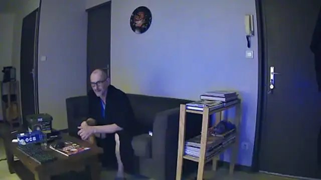 fabDu59 online show from April 2026 07:00:01 PM