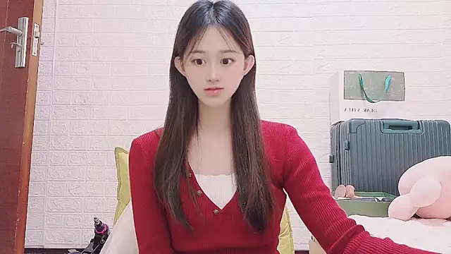 marina-cutegirll online show from December 2025 02:02:02 PM