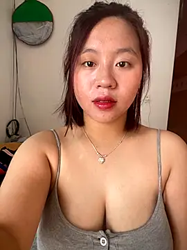 maianhcute online show from October 2025 01:20:02 AM