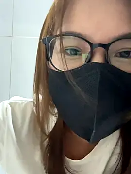 Zyzy009 online show from September 2025 03:17:01 PM