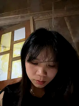 Ngoc-bbi online show from November 2025 03:56:02 PM
