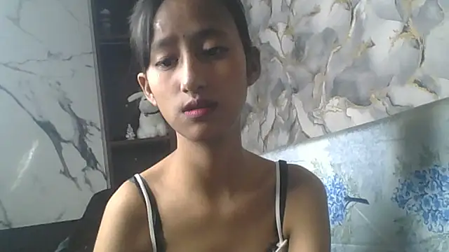 Snapshot of lily_9900 chatting on November 2025 06:17:01 PM lily 9900 online show from November 2025 06:17:01 PM