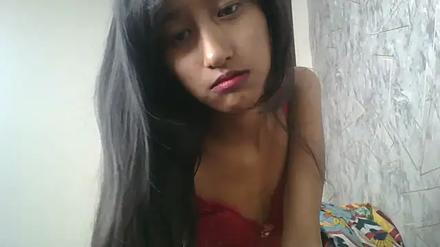 Snapshot of lily_9900 chatting on November 2025 06:30:02 PM lily 9900 online show from November 2025 06:30:02 PM