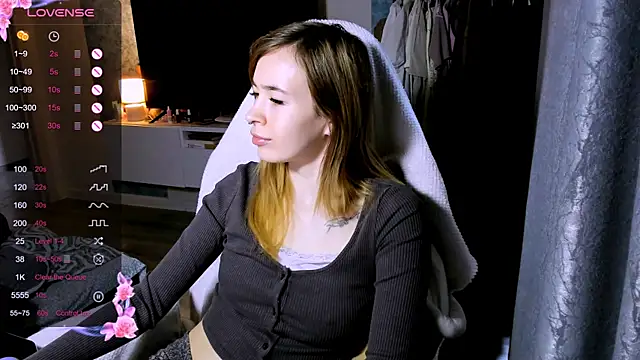 ZoyaMill online show from April 2026 07:29:01 AM