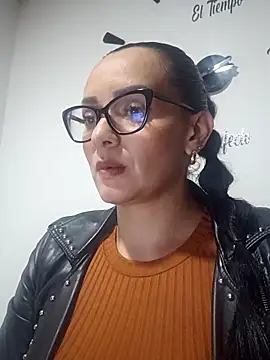 Snapshot of sarita_star chatting on November 2025 01:38:01 AM sarita star online show from November 2025 01:38:01 AM