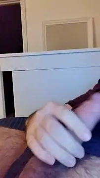 Snapshot of NewJoiner chatting on September 2025 08:00:02 PM NewJoiner online show from September 2025 08:00:02 PM