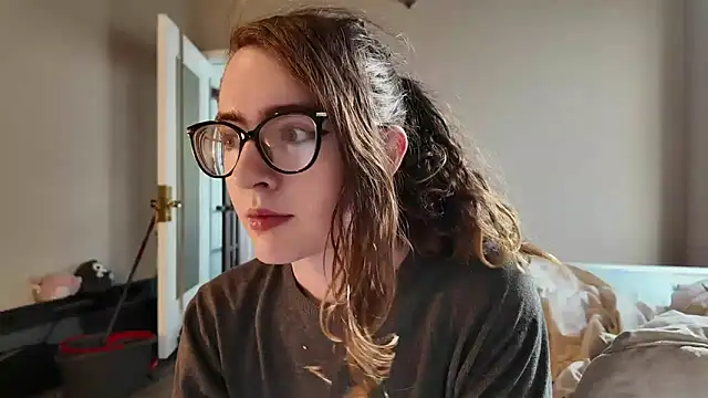 knottybunny online show from November 2025 04:07:01 PM