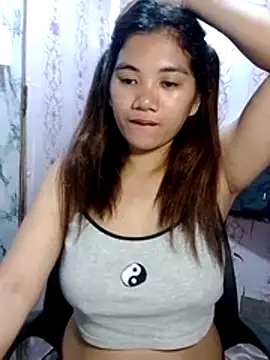 Rosette0516 online show from May 2026 05:41:02 PM