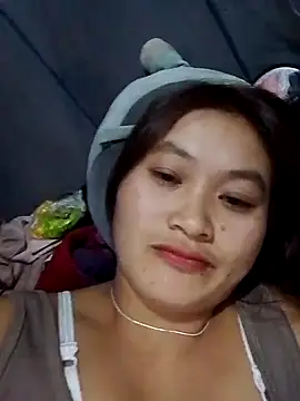 lusy-bae online show from November 2025 01:45:01 PM