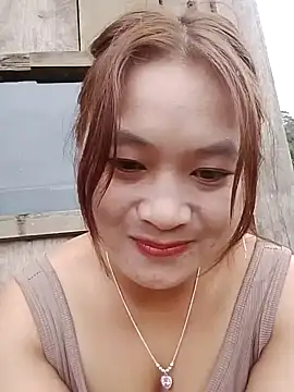 lusy-bae online show from November 2025 02:28:01 AM